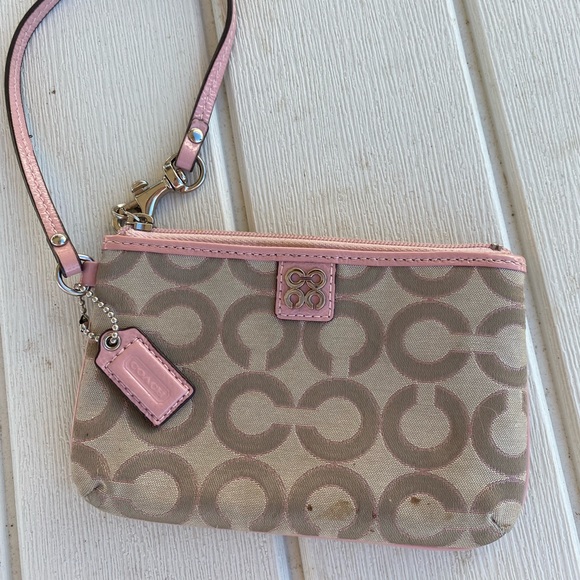 Coach wristlet - Picture 1 of 4